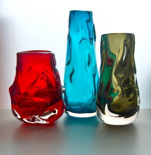 Whitefriars knobbly glass vase