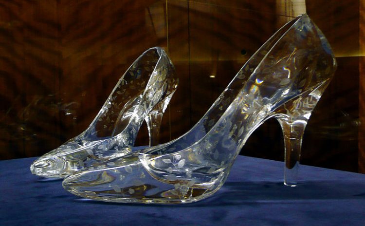 Dartington Glass crystal slippers