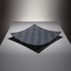 wave opqaue black white glass platter