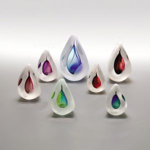 Beautiful Glass Paperweights ‘Opaque Eggs’ by Remigijus Kriuskas