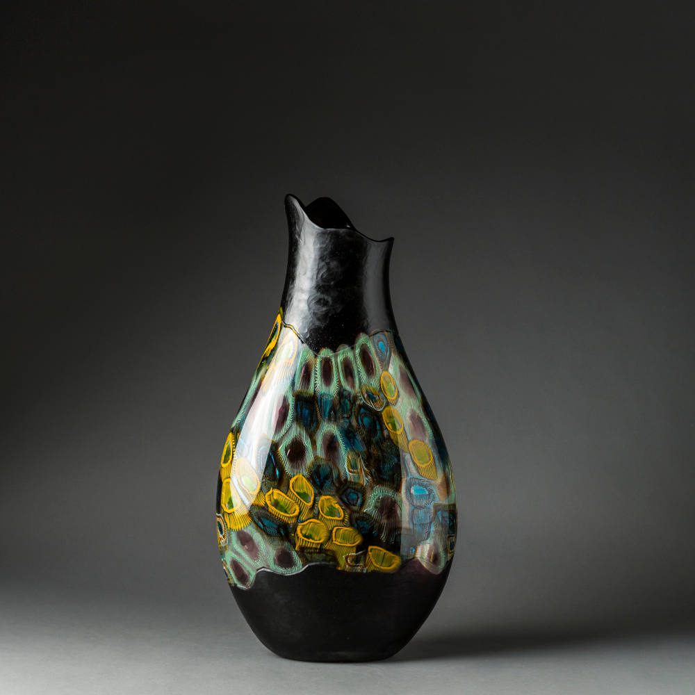 Black Vase Luca Vidal
